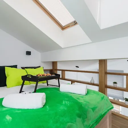 Modern Stachowicza Cracow By Renters Apartment *