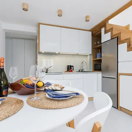 Apartment Modern Stachowicza Cracow By Renters *