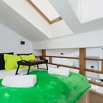 Modern Stachowicza Cracow By Renters Apartment *