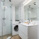 Modern Stachowicza Cracow By Renters Apartment Krakau